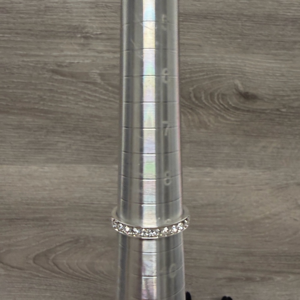 Sterling Silver Band with‎ Clear Stones .925